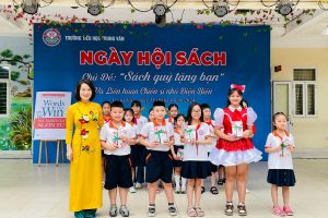 NGÀY HỘI SÁCH CHỦ ĐỀ “SÁCH QUÝ TẶNG BẠN” VÀ LIÊN HOAN CHIẾN SĨ NHỎ ĐIỆN BIÊN NĂM HỌC 2023-2024